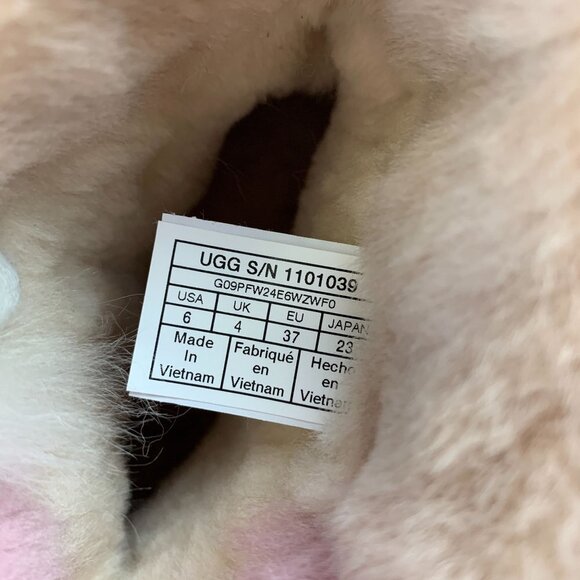 NIB UGG Classic Mini Wisp Boots Size US 6 - Picture 10 of 11